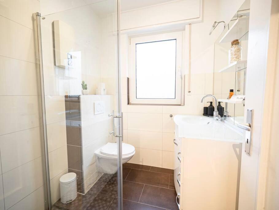 Modernes Apartment Auf 2 Etagen In Ruhiger Lage Zentral Zu Stadion Und Westfalenhallen Дортмунд Екстериор снимка